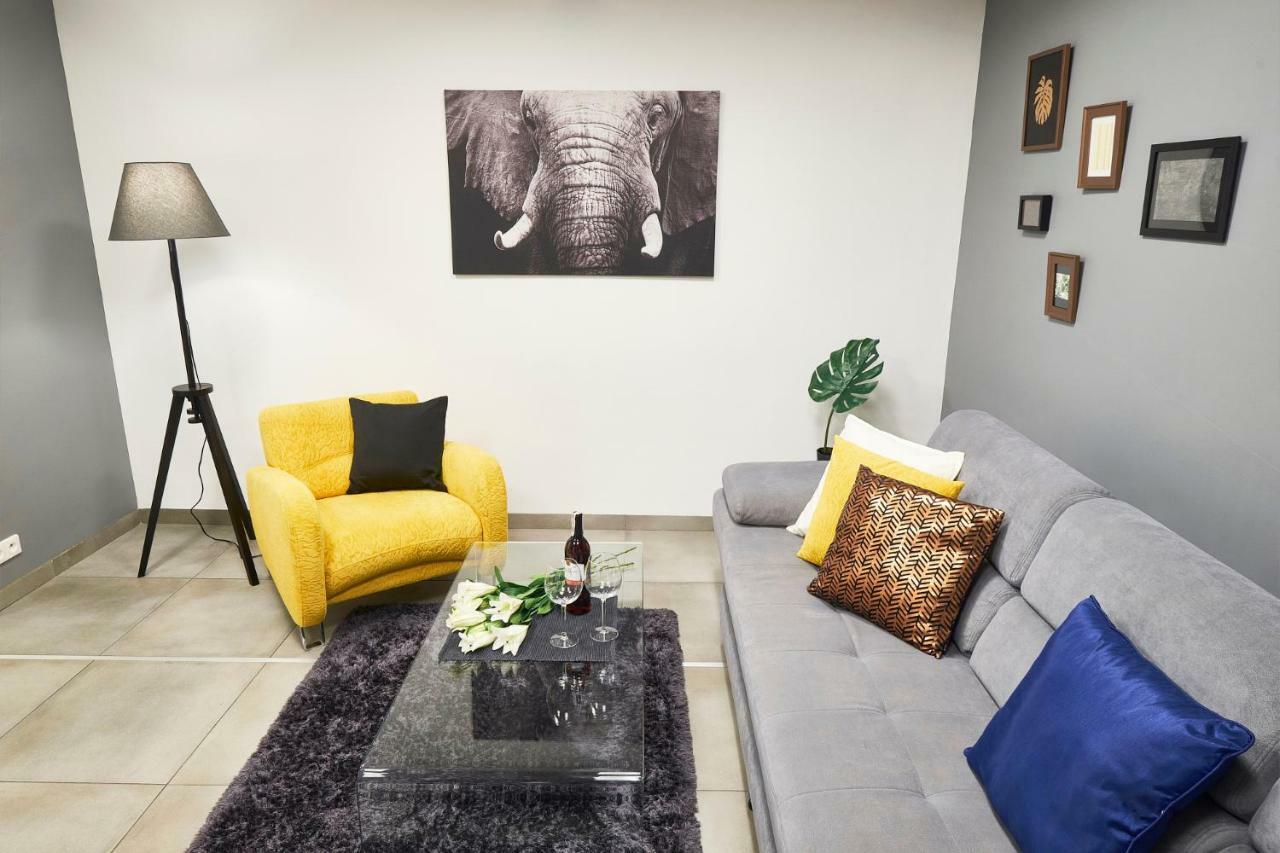 Xavier Boutique Apartment Warszawa Exteriör bild